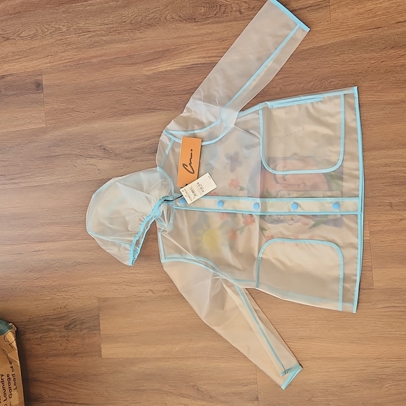 Cristina Martinez Raincoat - Picture 4 of 10